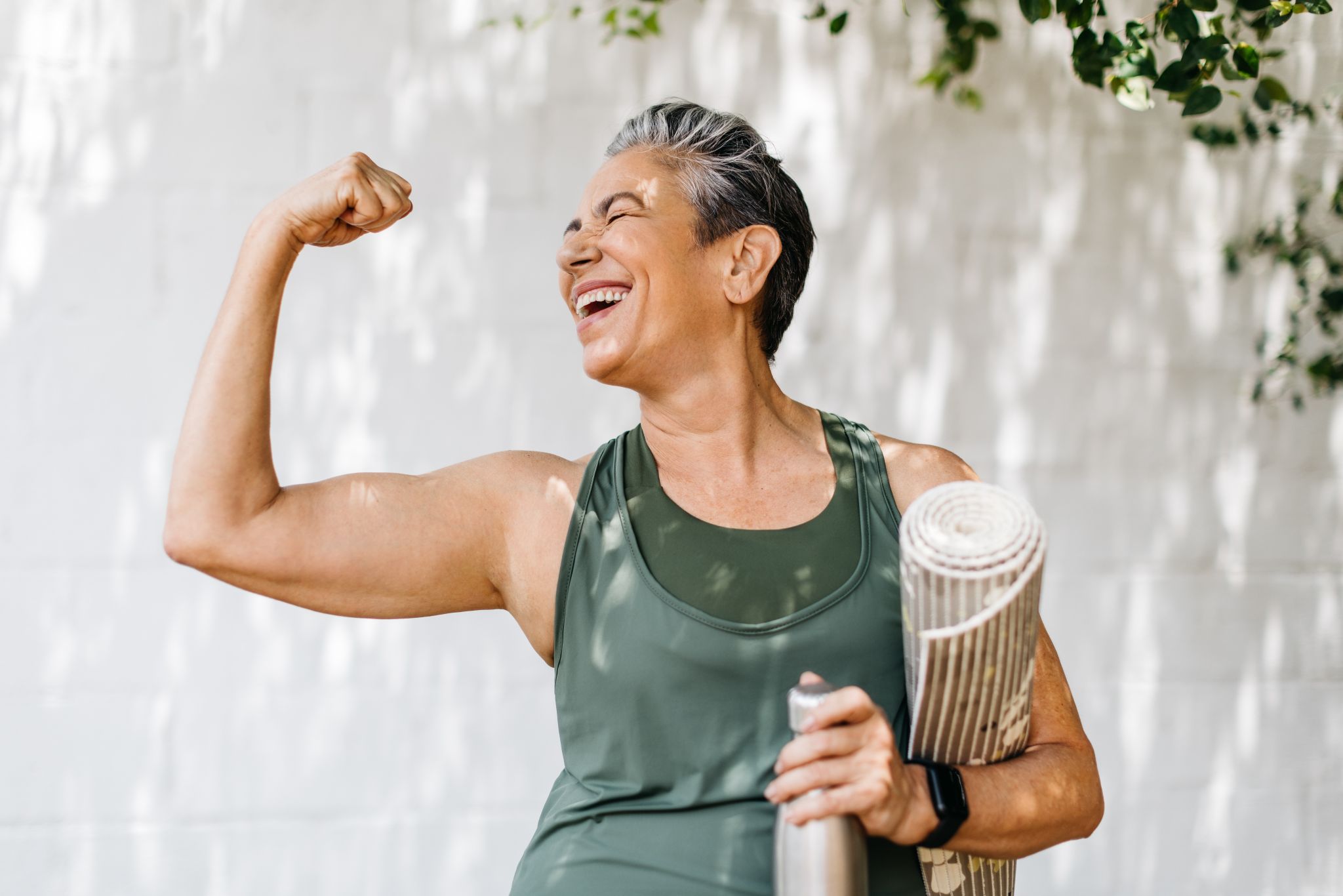 Osteoporose e prevenção: especialistas e Cellera Farma reforçam cuidados com a saúde óssea